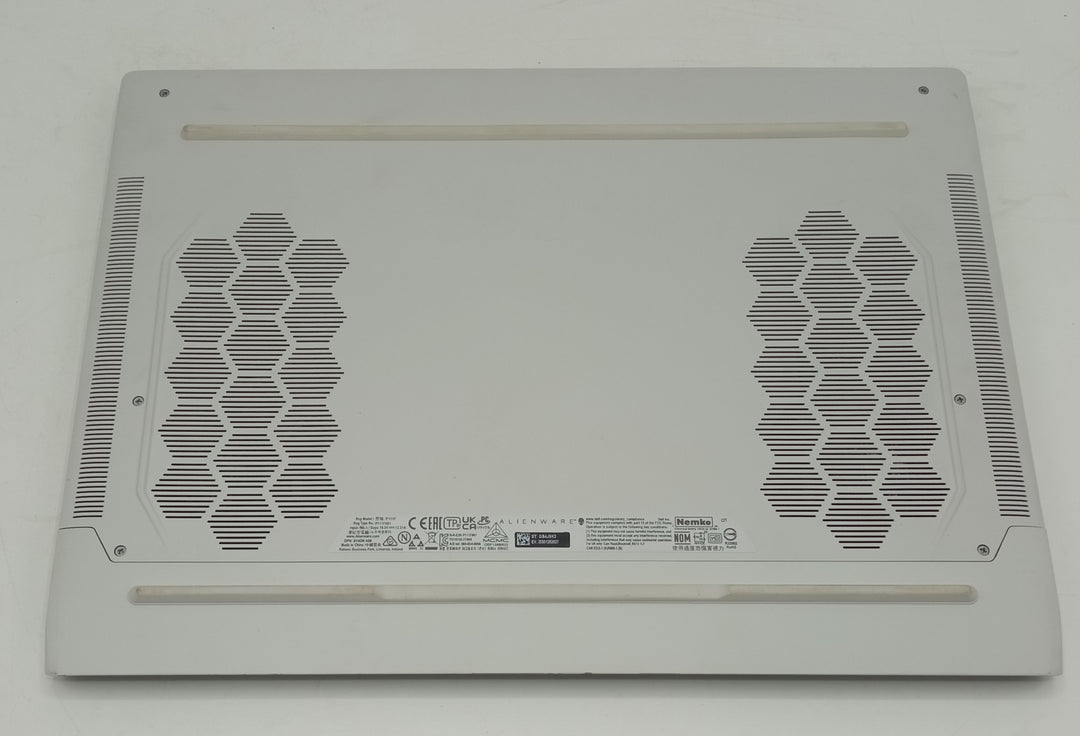 Dell Alienware x15 R1 | 15 Inches | Intel Core i7 2.3 GHz Processor | 11th Gen | 16GB Ram | 2TB SSD Storage | NVIDIA RTX 3070 8GB Graphics | White | (Code - 241954)