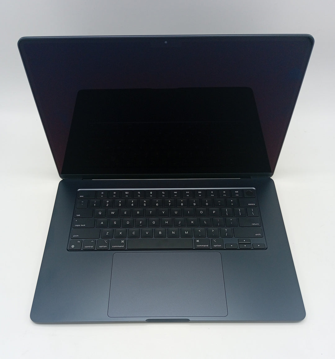 MacBook Air 2024 | 15 Inches | Apple M3 Chip | 24 GB Ram | 512 GB SSD | Midnight | 2 Cycles (New Without Box) | (Code - 252015)