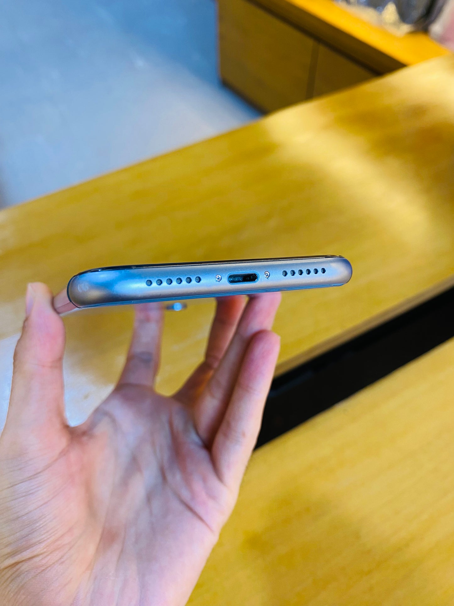 iPhone XR (Used) BH-78%