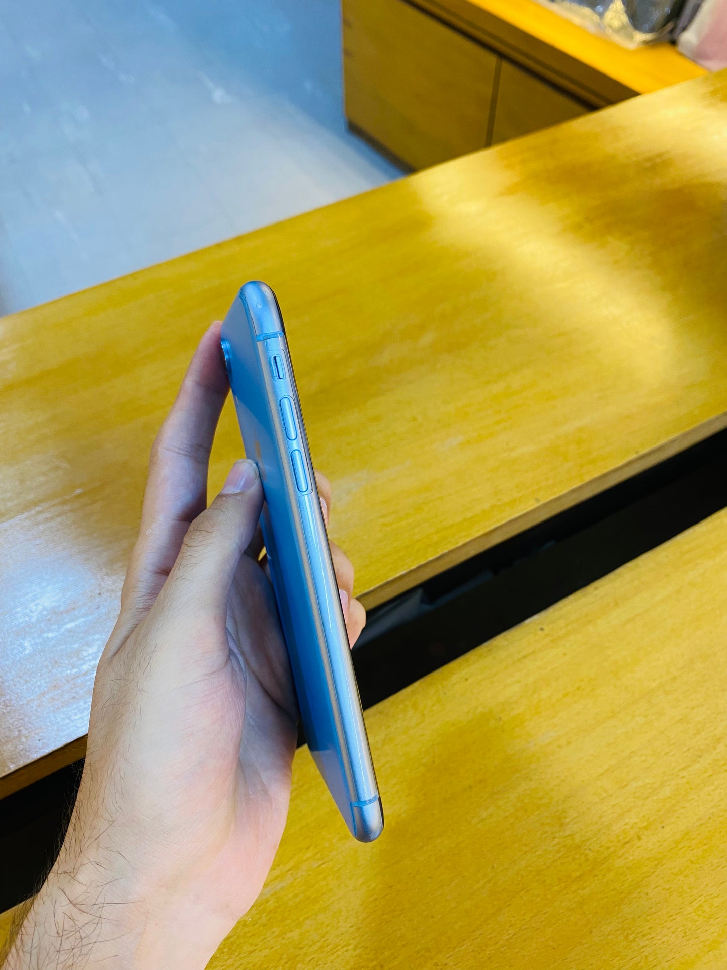 iPhone XR (Used) BH-78%