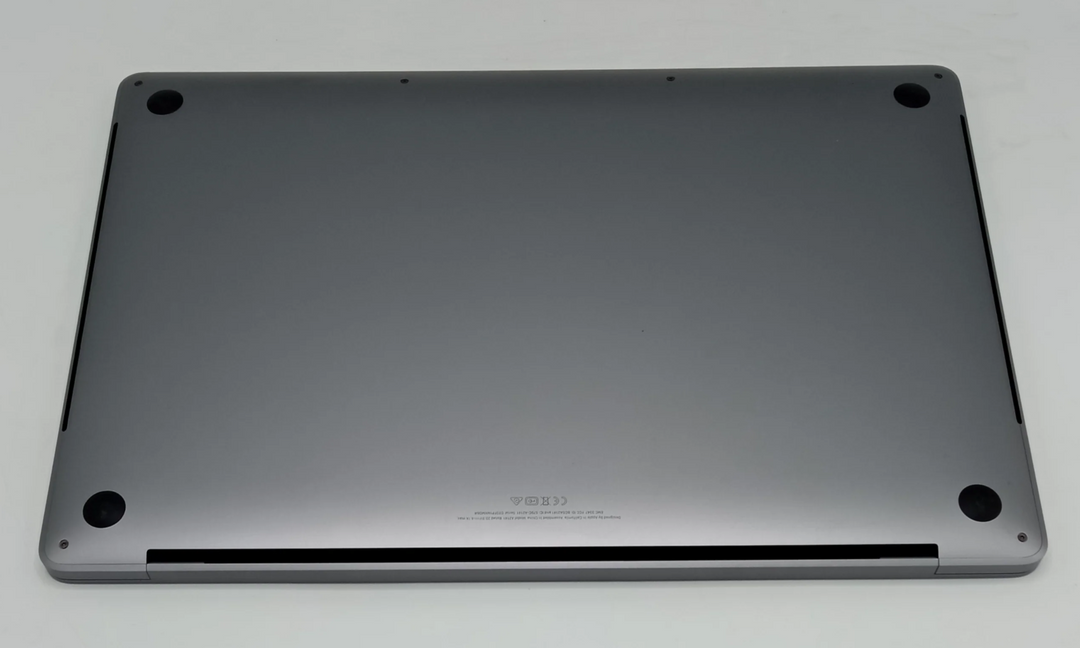 Macbook Pro 2019 | 16 Inches | Intel Core i7 2.6 GHz 6-Core Processor | 32 GB Ram | 1 TB SSD | Space Gray | 106 Cycles Only | Code (252023)