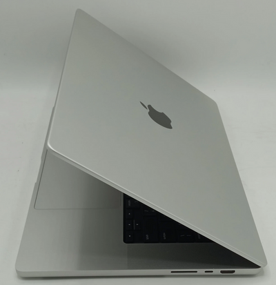 Macbook Pro 2021 | 16 Inches | Apple M1 Pro Chip | 16GB Ram | 512GB SSD | Silver | 222 Cycles | (Code - 252020)