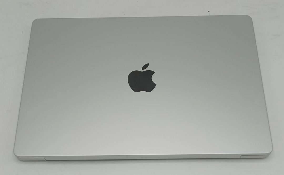 MacBook Pro 2023 | 14 Inches | Apple M3 Pro Chip | 18 GB Ram | 1 TB SSD | Silver | 28 Cycles | Code (252017)