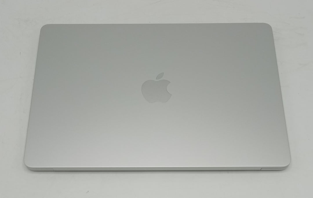 MacBook Air 2024 | 13 Inches | Apple M3 Chip | 16 GB Ram | 512 GB SSD | Silver | 8 Cycles (Like New) | (Code - 241991)