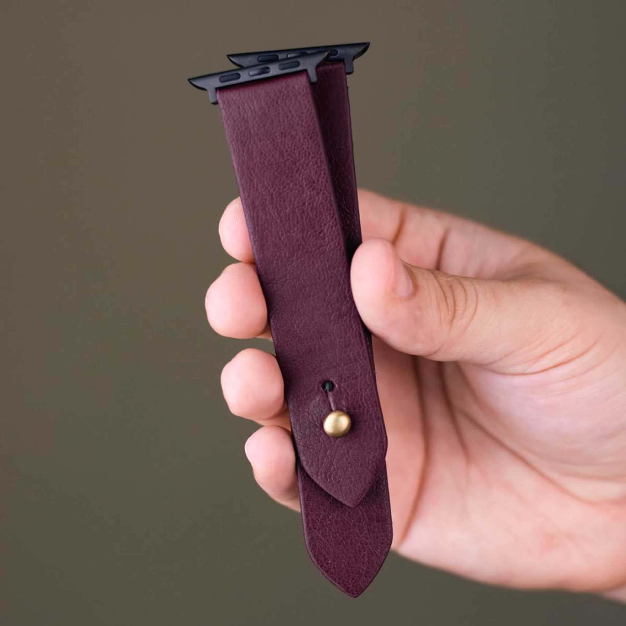 Apple Watch Strap In Pure Leather - Burgundy  | Waji's