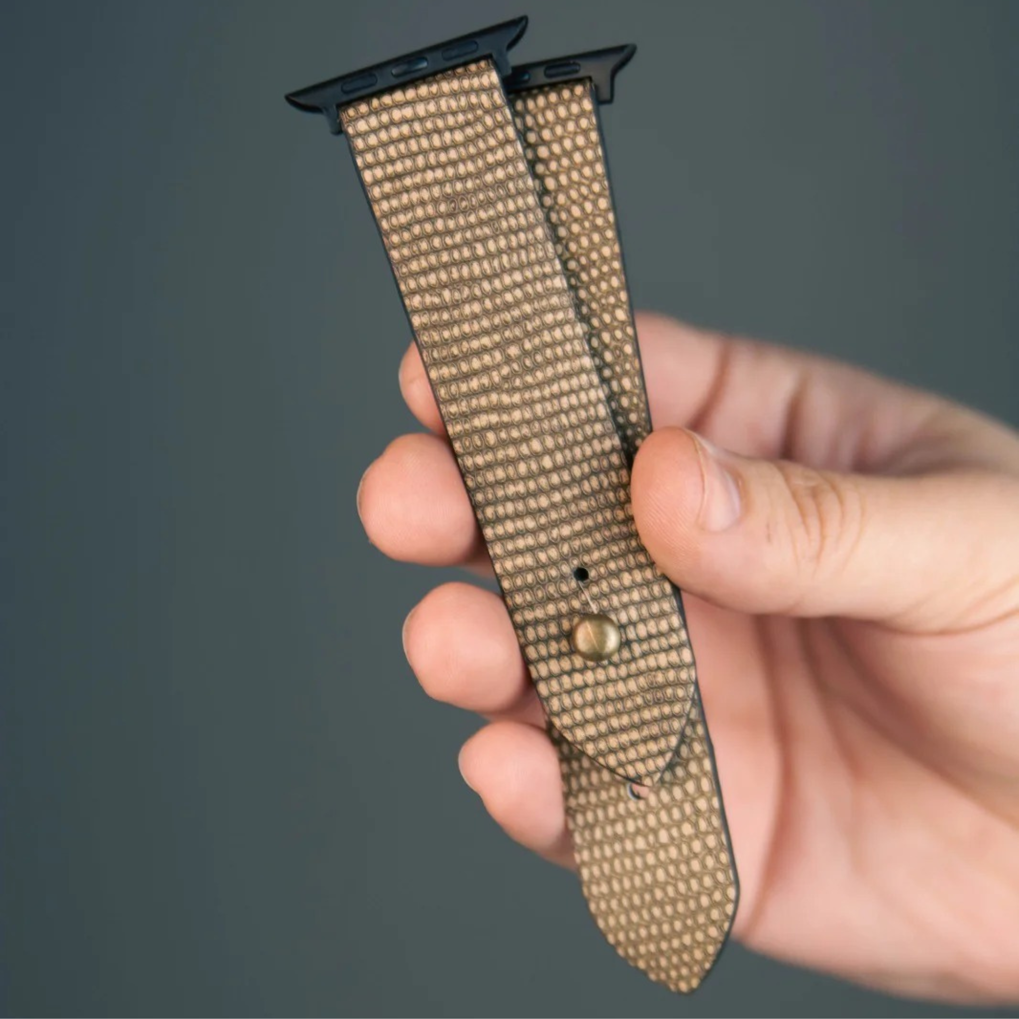 Apple Watch Strap In Pure Leather - Russet-Lizard  | Waji's