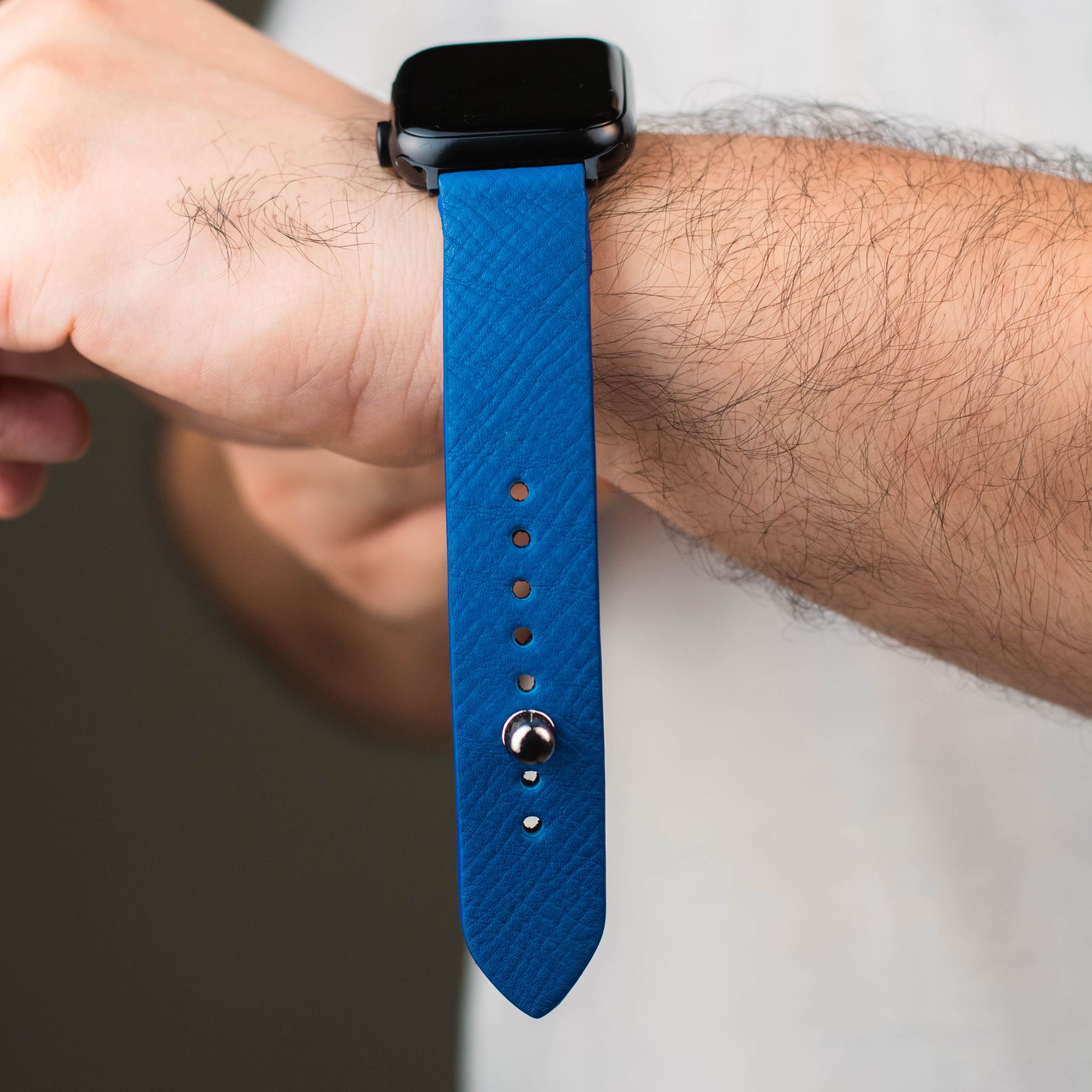 Apple Watch Strap In Pure Leather - Cobalt Blue  | Waji's