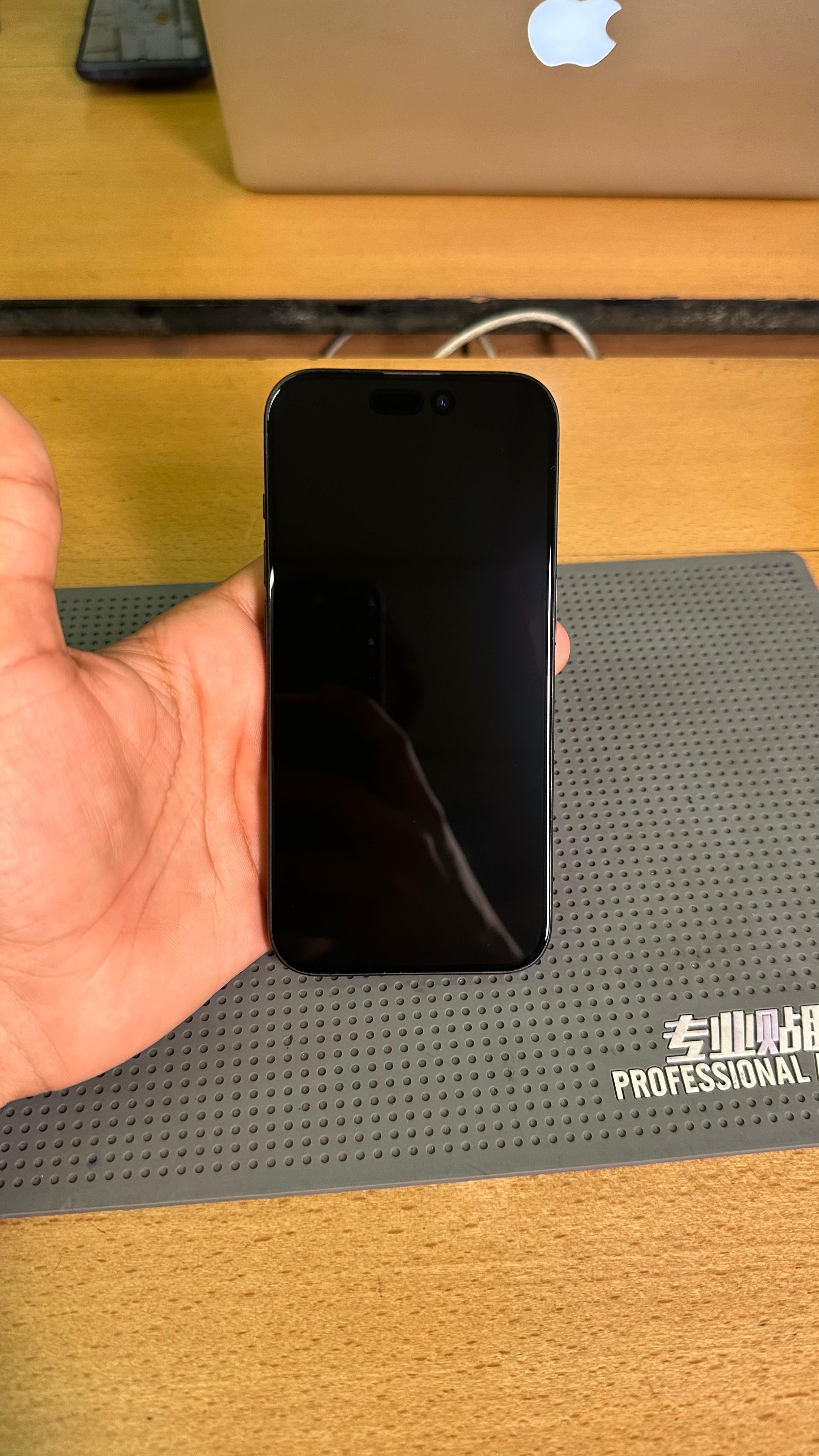 iPhone 15 Pro (Used) BH-88%