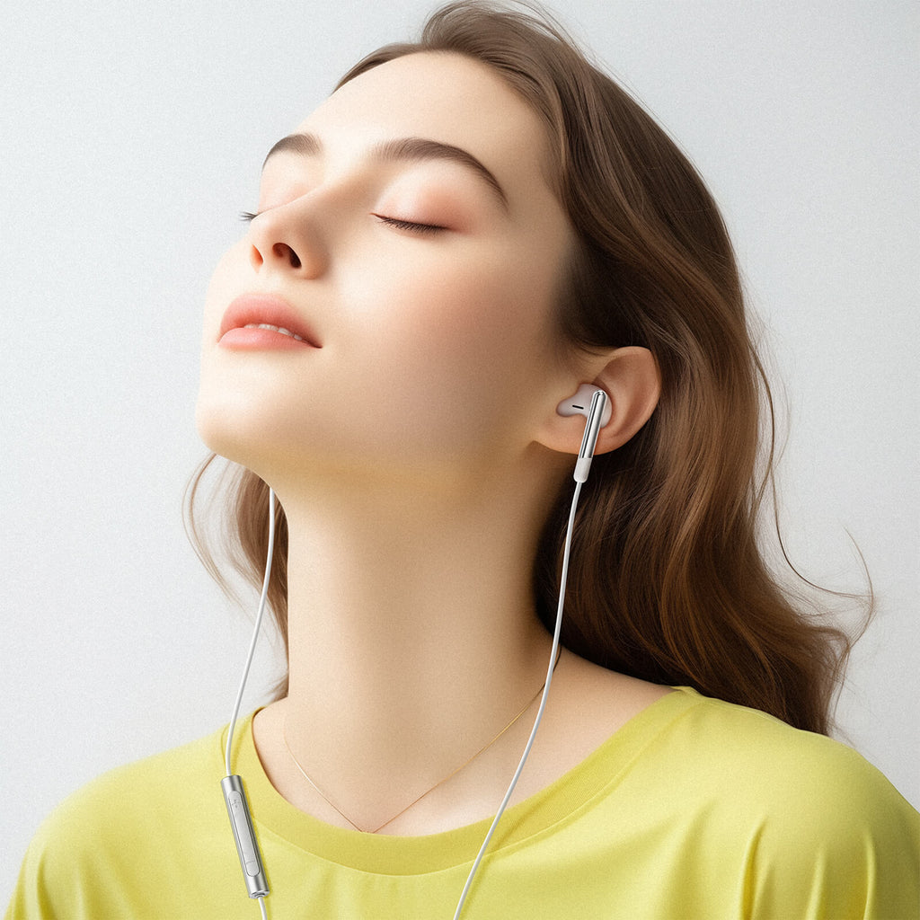 Half In Ear Tips Half-in-ear Type-C Wired Earphones - MFI Approved – AppleMan
