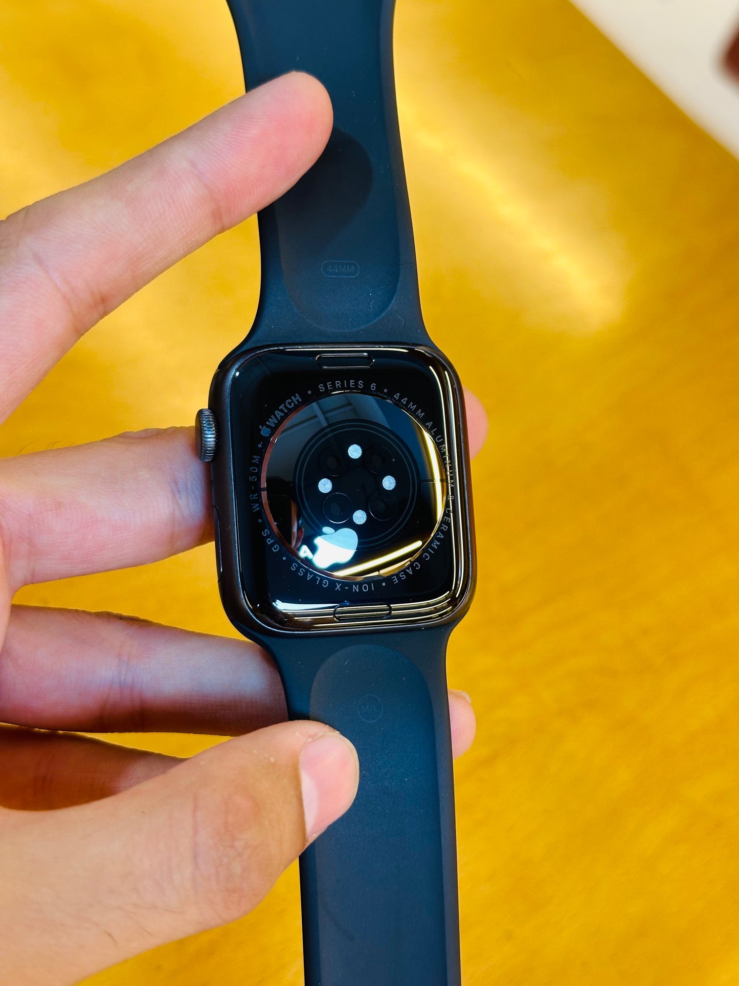 Apple Watch Series 6 (Used) BH-86%