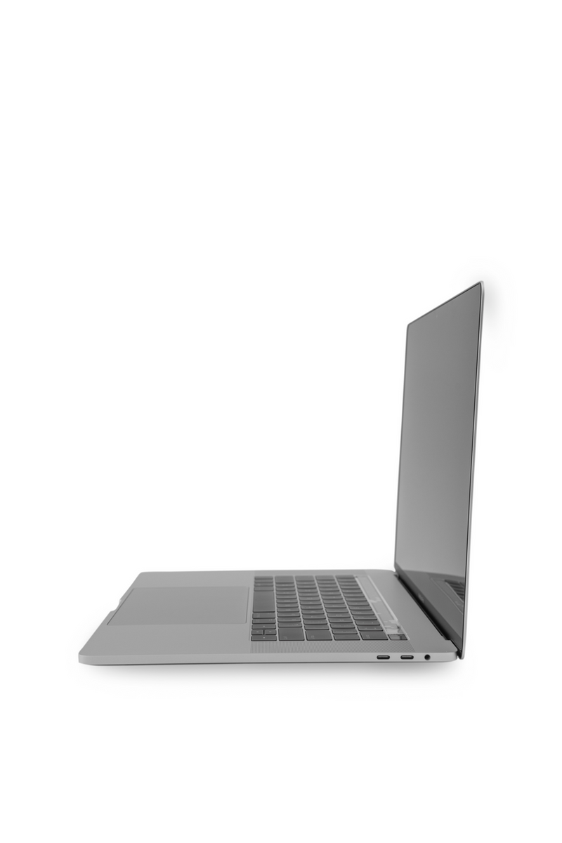 MacBook Pro 2017 | 15 Inches | Intel Core i7 2.8 GHz Processor | 16GB RAM | 512GB SSD | Silver |  01 Cycles - New Without Box (Code-7B)