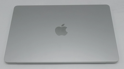 Macbook Air 2022 | 13 Inches | Apple M2 Chip | 8 GB Ram | 256 GB SSD | Silver | 38 Cycles | (Code -  252008)