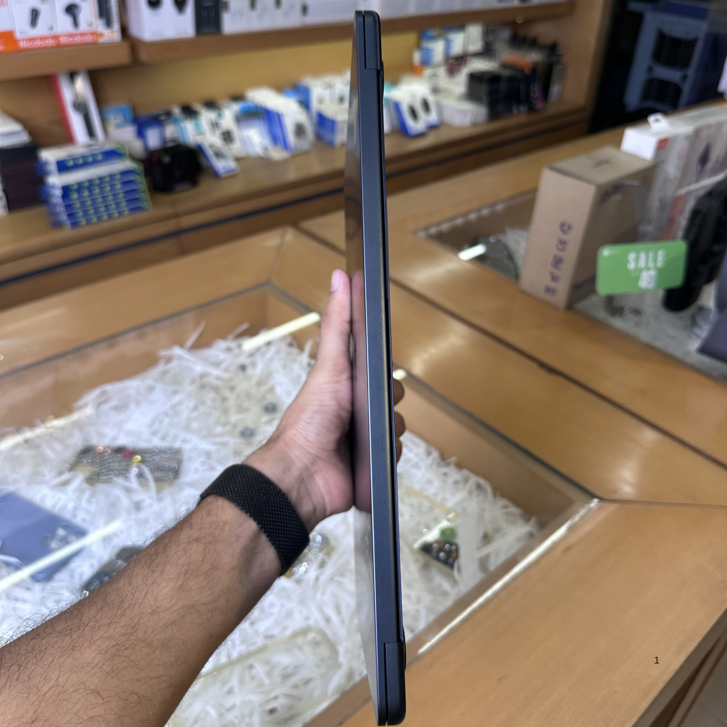Used MacBook Air 13-inch (M3) – 8GB / 256GB