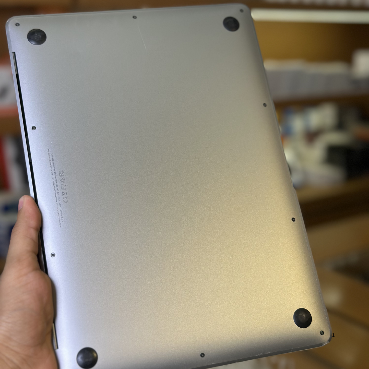 Used MacBook Air 13-inch 2019 – 8GB / 128GB