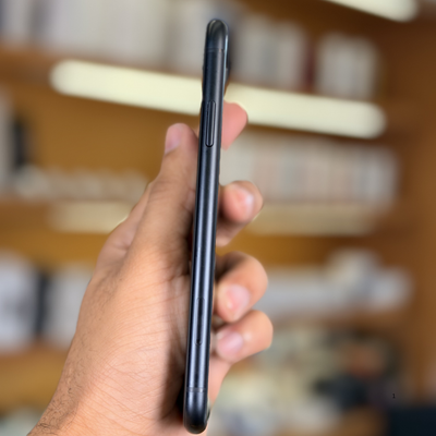 iPhone XR PTA Approved (Used)