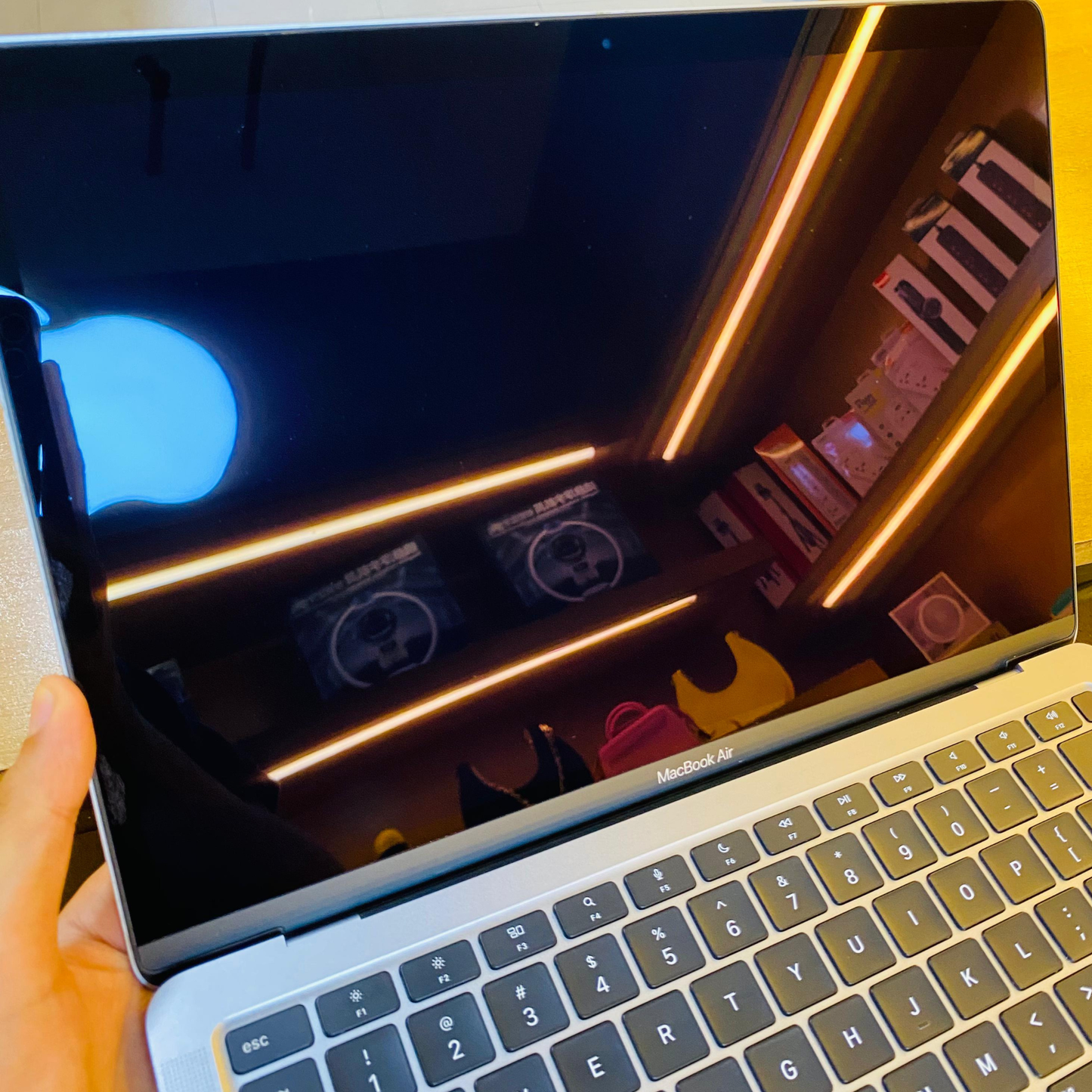 Used MacBook Air 13-inch (M1) – 8GB / 512GB