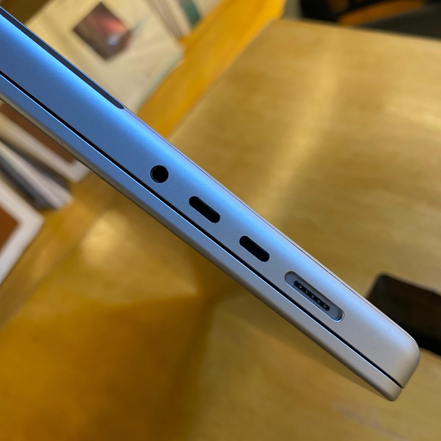 Used MacBook Pro 16-inch (M1 Pro) – 16GB / 512GB