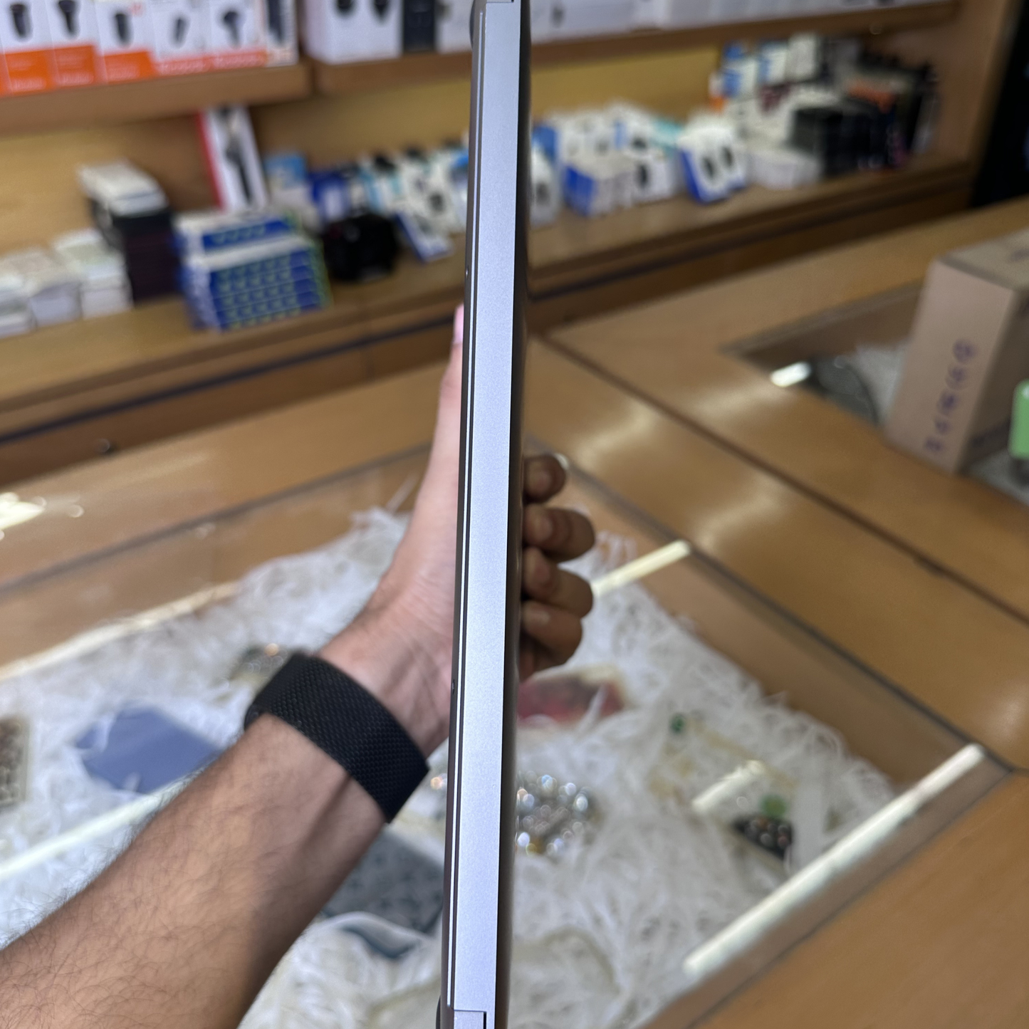 Used MacBook Air 13-inch (M1) – 8GB / 256GB