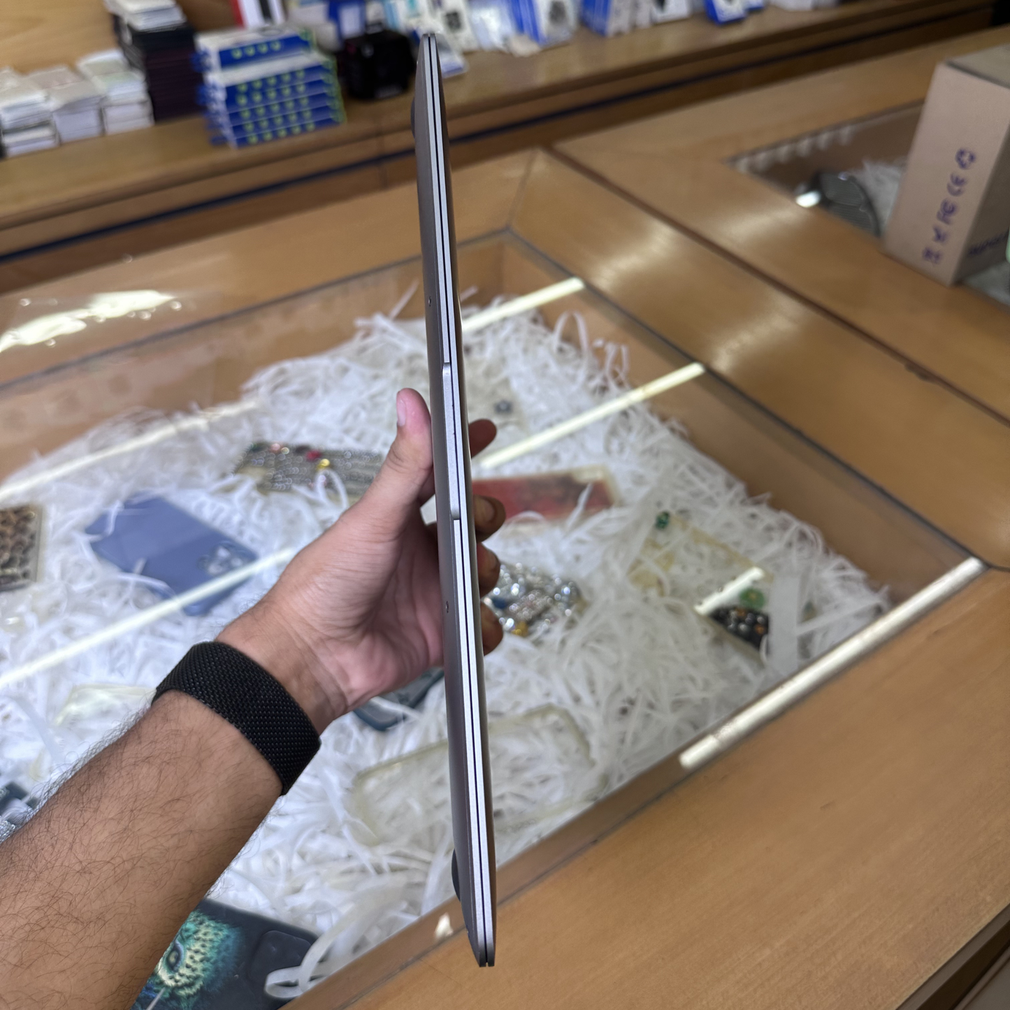 Used MacBook Air 13-inch (M1) – 8GB / 256GB