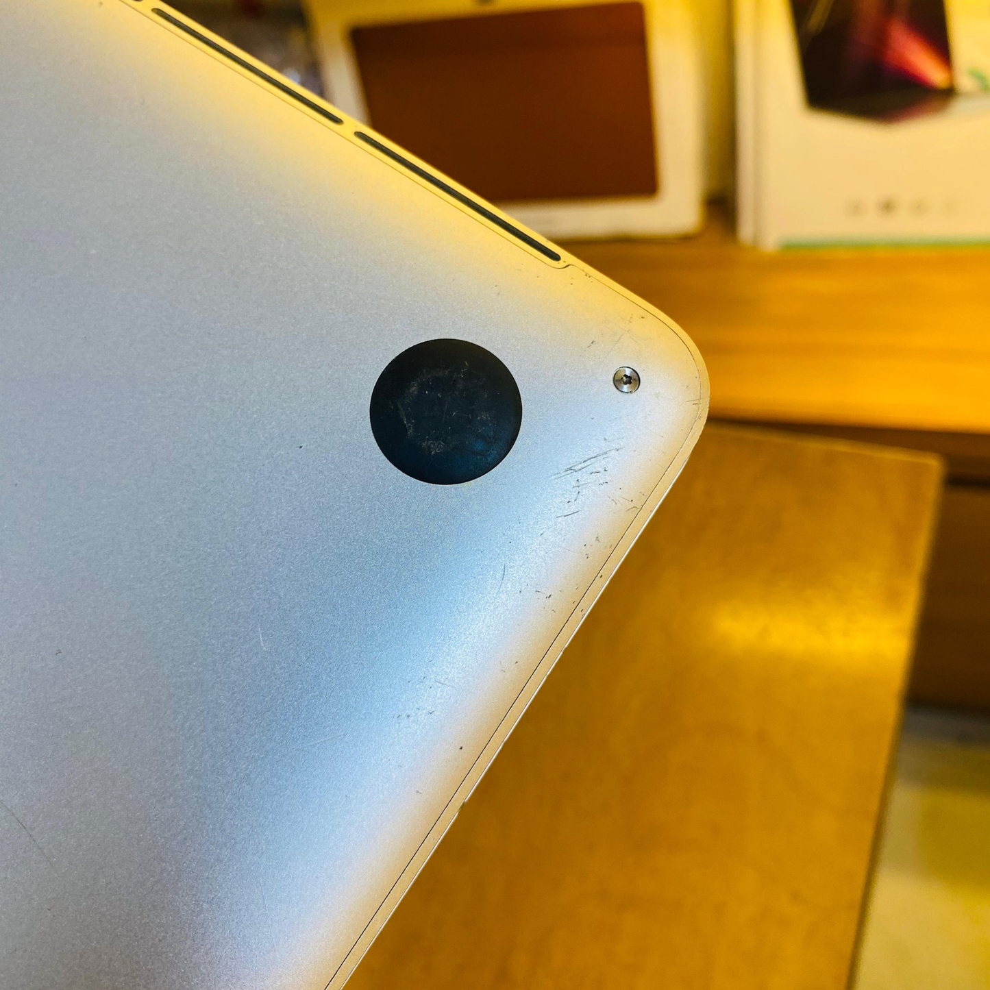 Used MacBook Pro 13-inch 2015 – 8GB / 512GB