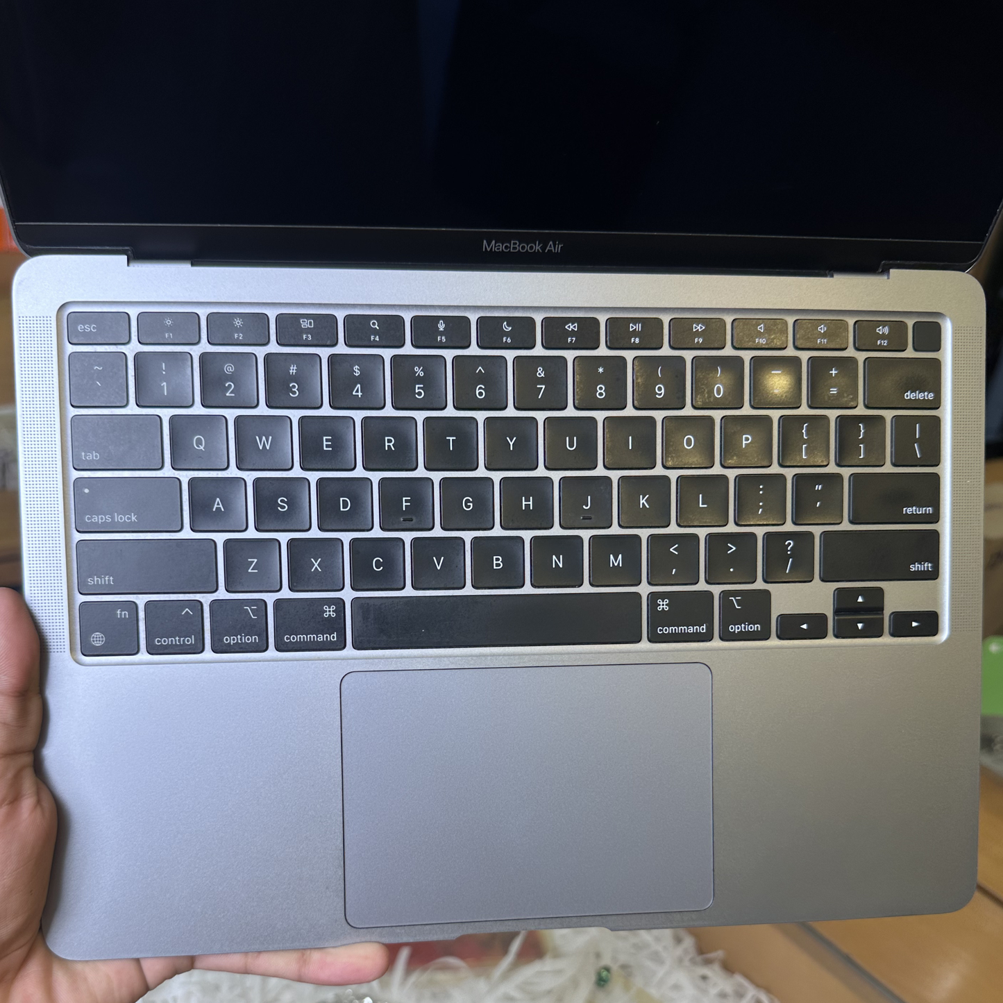 Used MacBook Air 13-inch (M1) – 8GB / 256GB