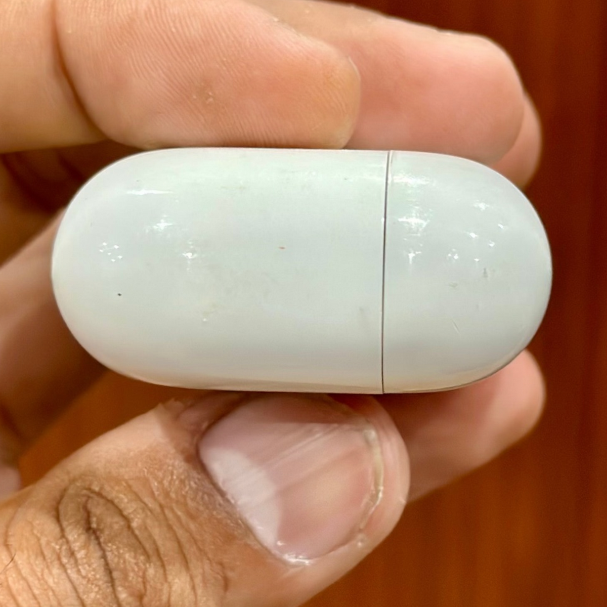 Used AirPods Pro 2nd Generation – USB-C