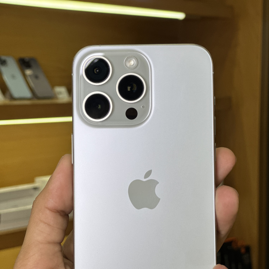 iPhone 15 Pro Max PTA Approved (Used)