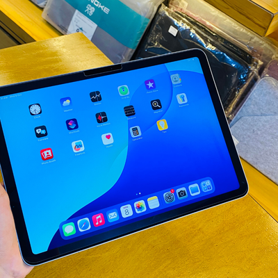 iPad Air 11-inch M3 128 GB Wi-Fi (Used)
