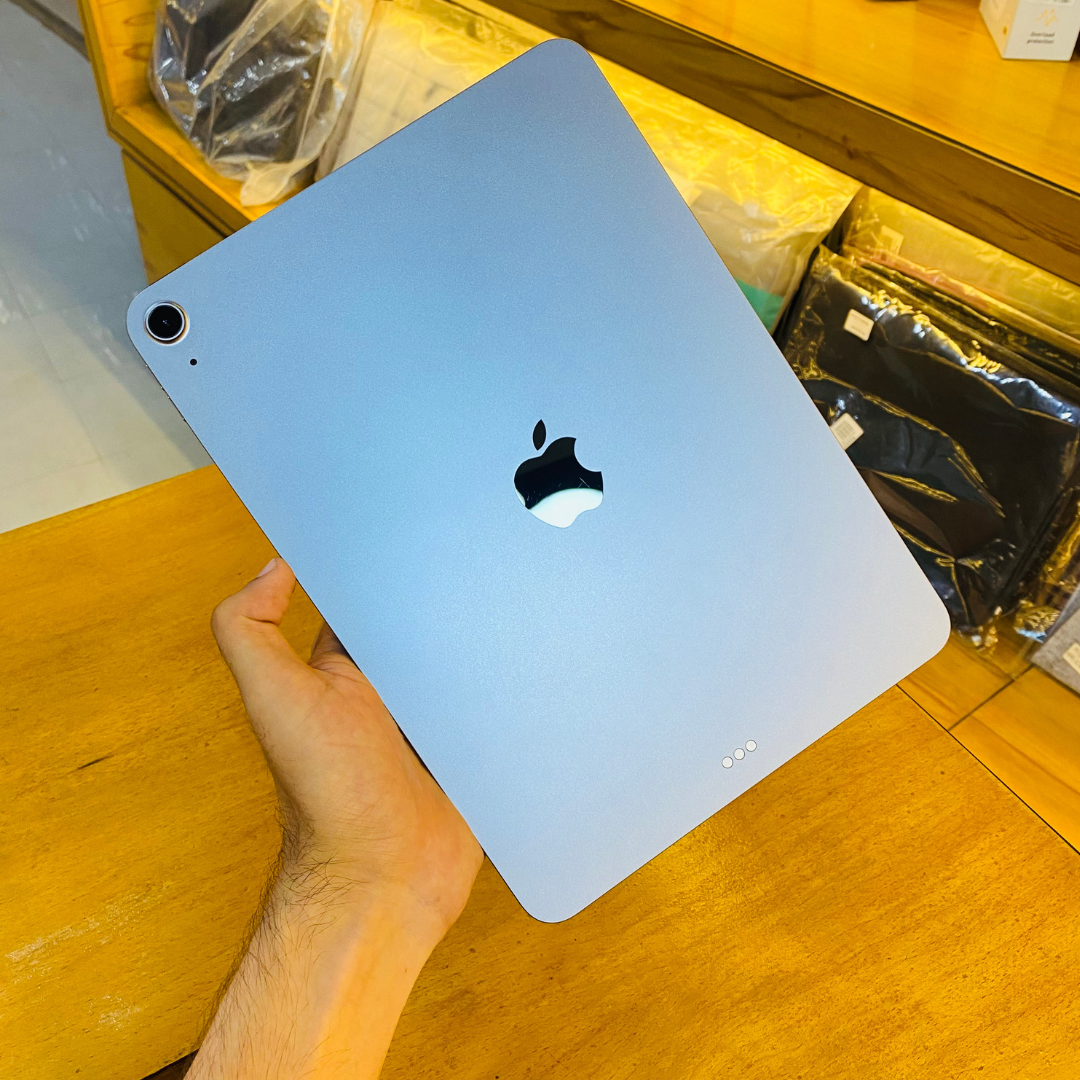 iPad Air 11-inch M3 128 GB Wi-Fi (Used)