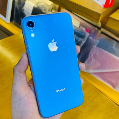 iPhone XR PTA Approved (Used)