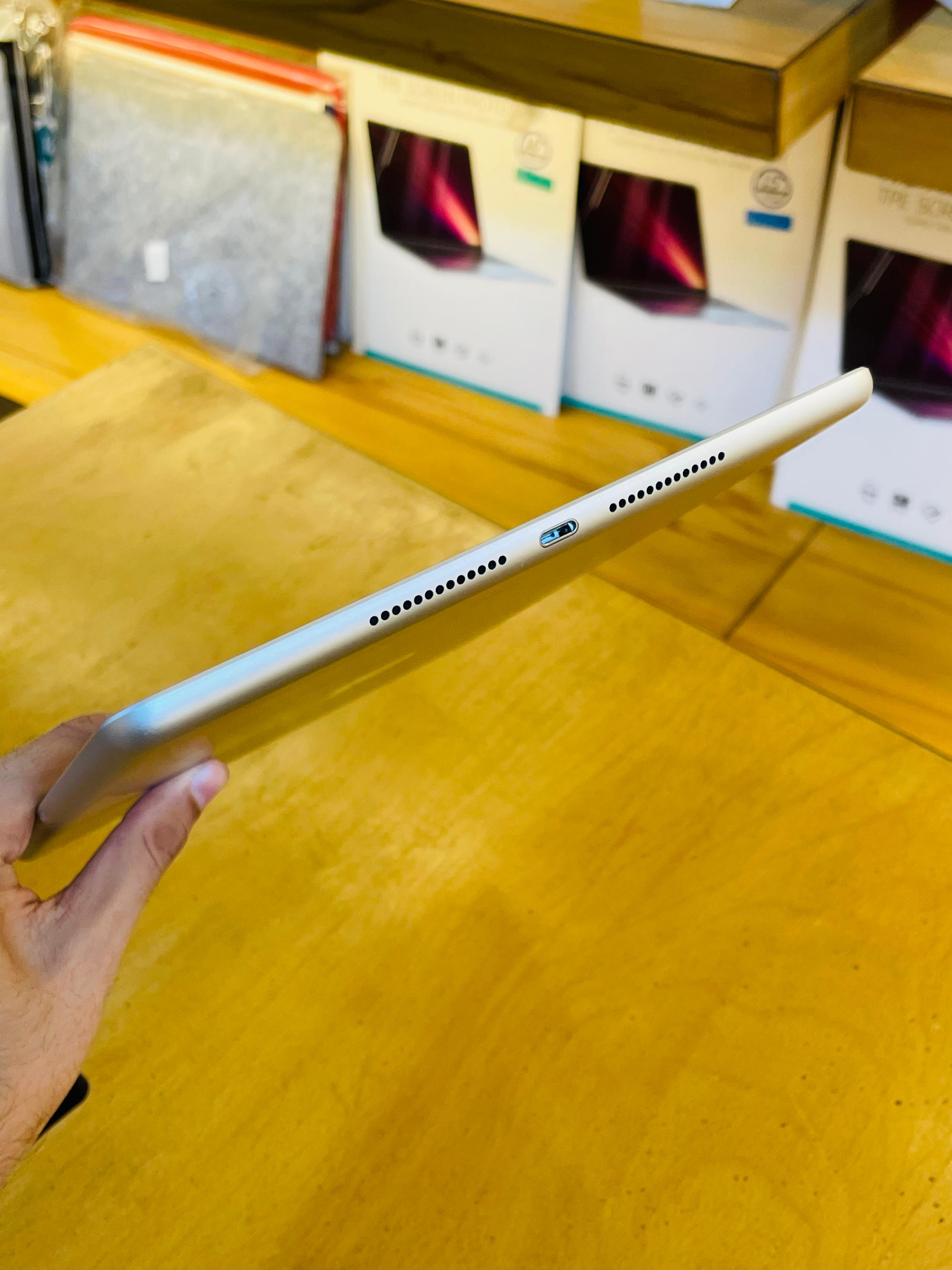 iPad 9th Generation (Used)