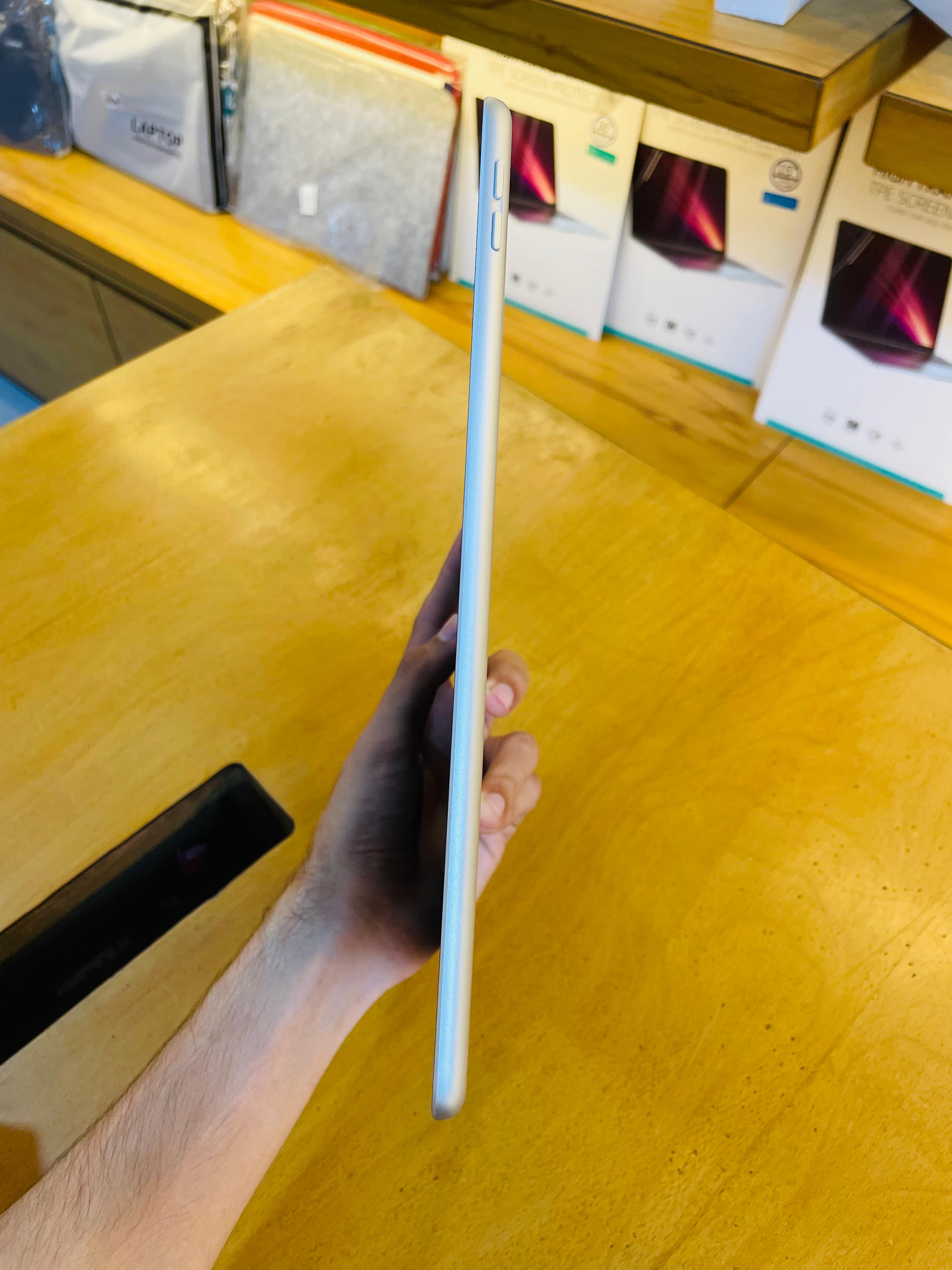 iPad 9th Generation (Used)