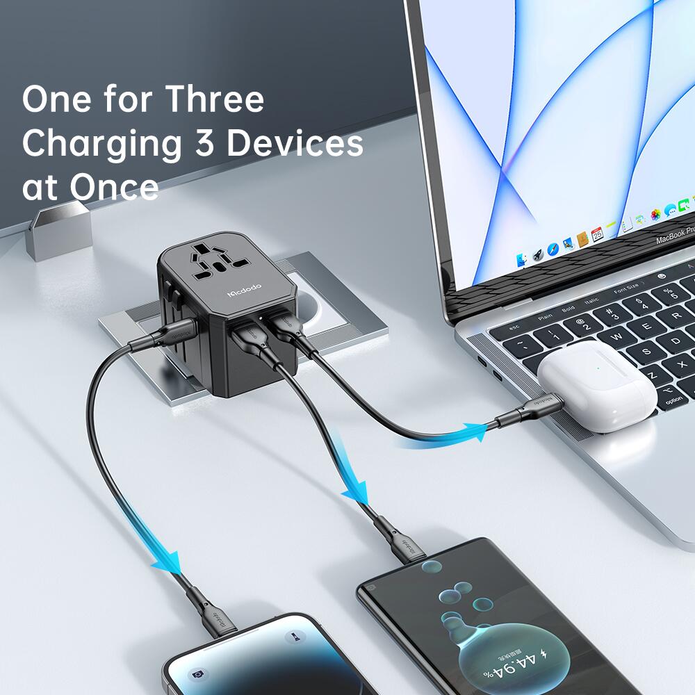 33W PD Fast Charging Universal Travel Adapter