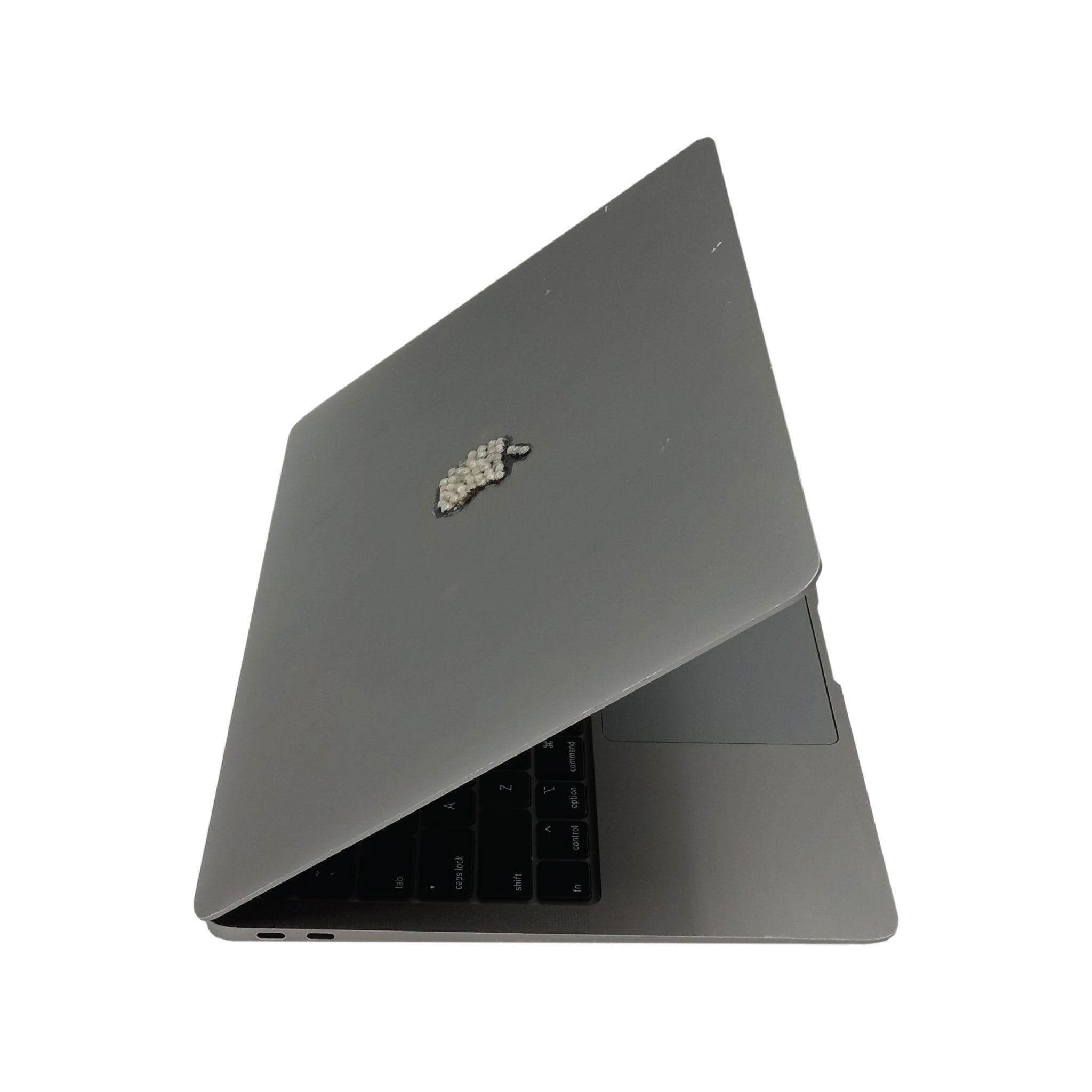 Macbook-Air-4_a32843dc-24e2-4959-bc8d-1ab8f5b2866d